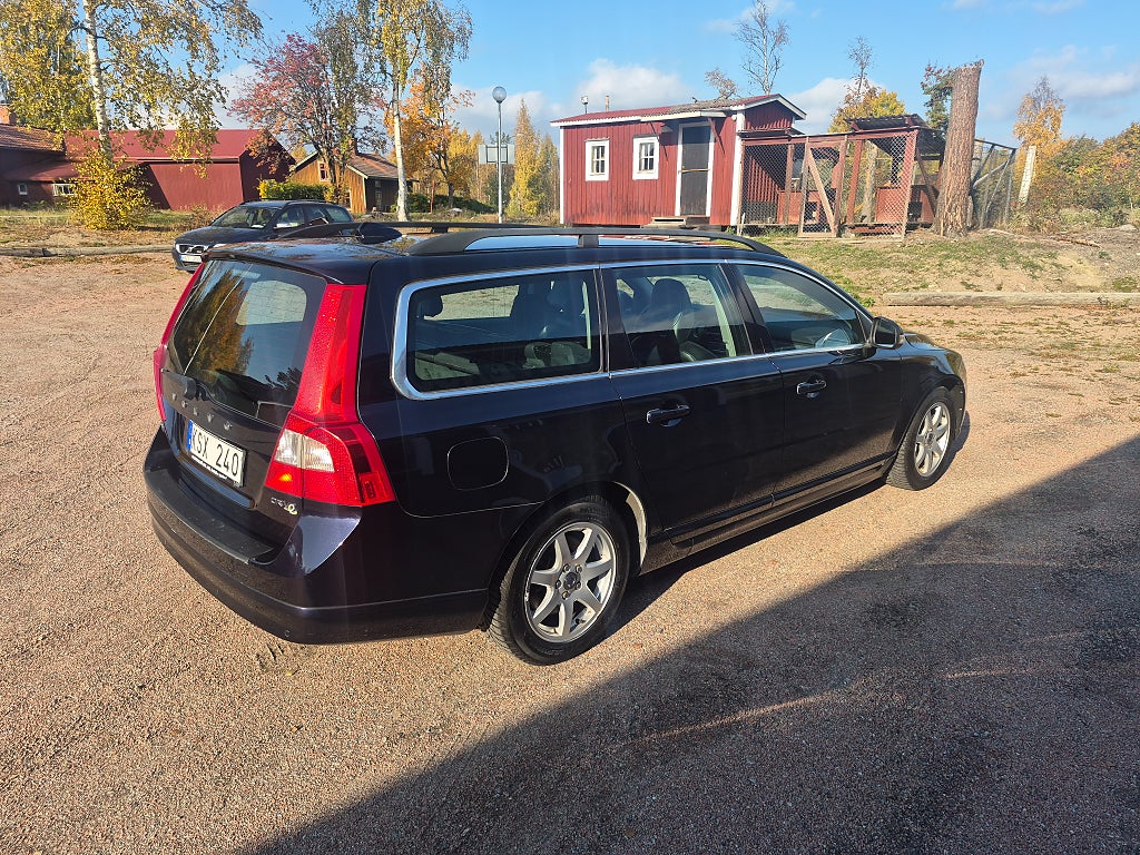 Volvo V70 2011 - miniatyr 5