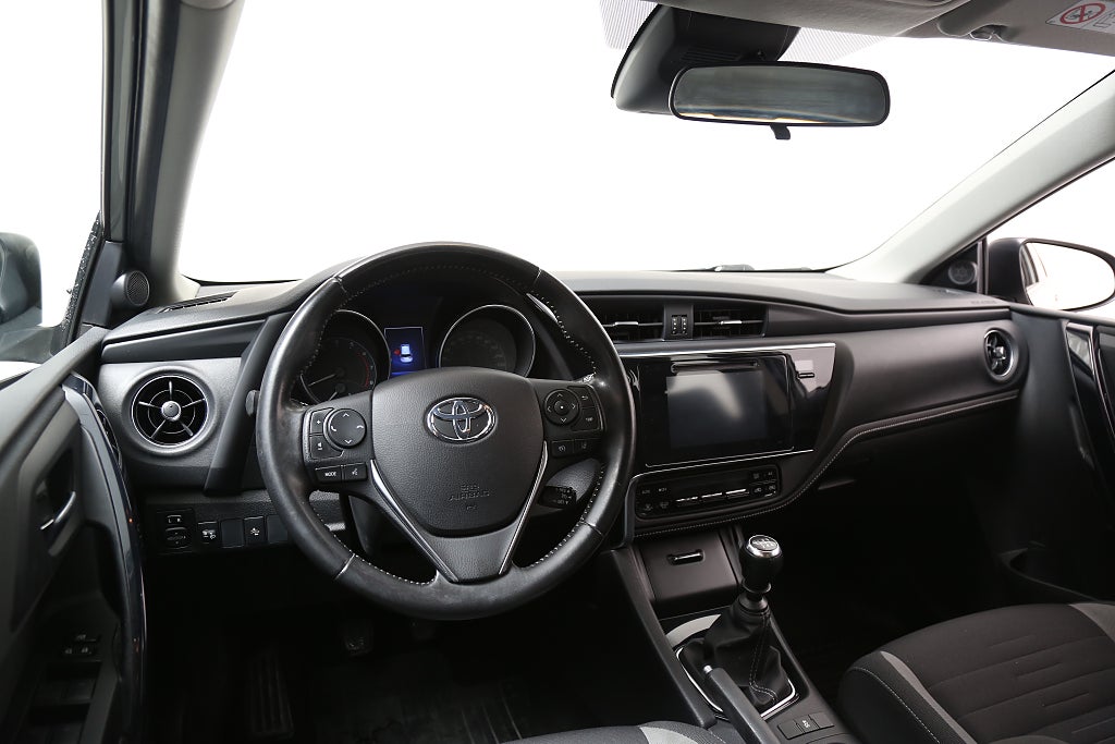 Toyota Auris 1,2 Turbo Active 5D Kamera Motorvärmare 2016