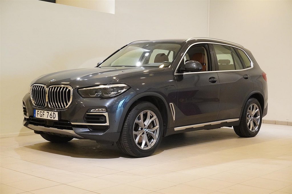 BMW X5 xDrive45e iPerformance Dragkrok HiFi Navigation