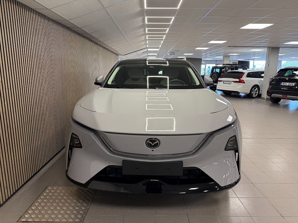 Mazda CX-6e 78 kWh, 258ps, 2026