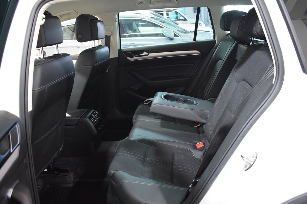 Volkswagen Passat Alltrack 2017 - miniatyr 12