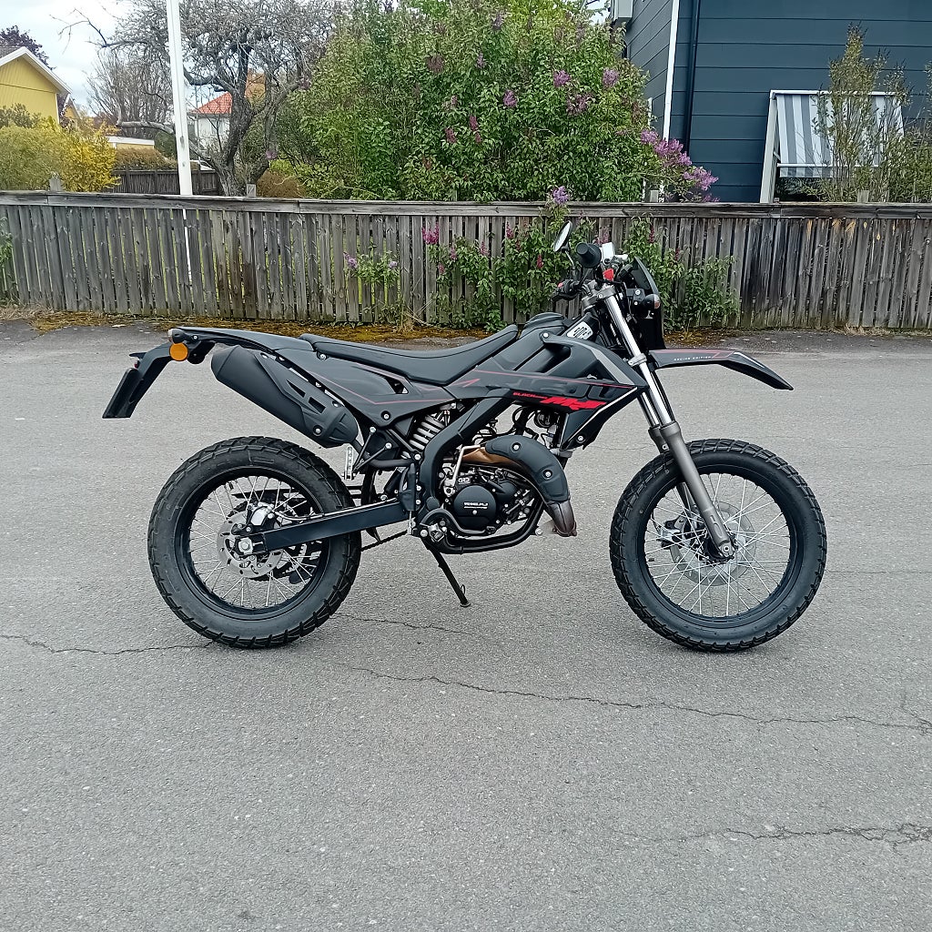 Rieju MRT XC 50 BLACK EDT. // Lev. nyservad