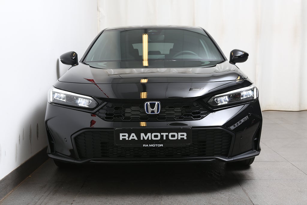Honda Civic FACELIFT | Elegance | FullHybrid 184Hk | i LAGER 2026
