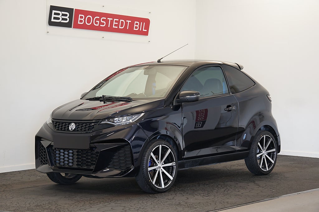 Aixam Coupe GTI | Nya modellen | Connect 9" | Baslåda | ABS