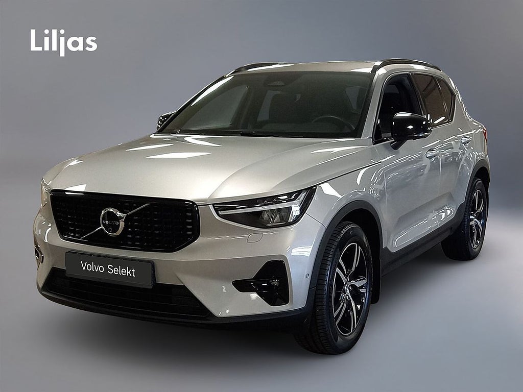Volvo XC40 B3 FWD Bensin Plus Dark//Drag//360-Kamera//
