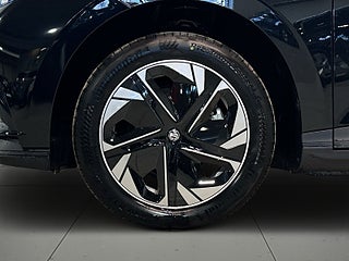 MG 4 Electric Standard Range 51 kWh Pvärm Kamera SoV MOMS