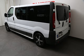 Minibuss Renault Trafic 3 av 18