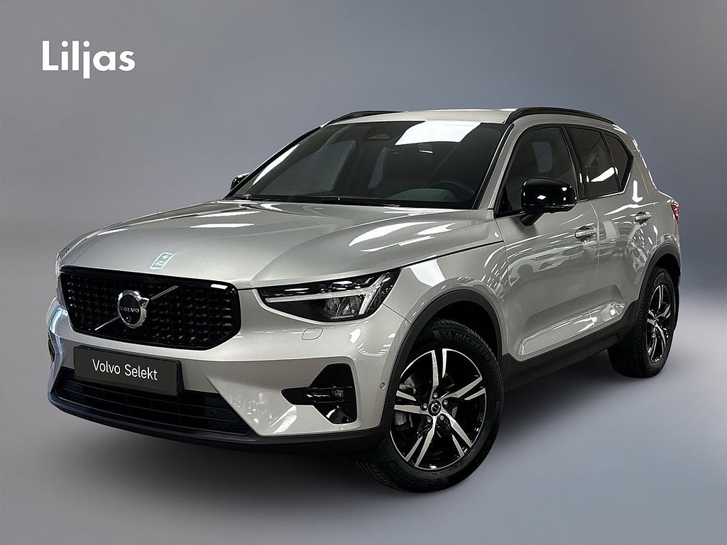 Volvo XC40 B3 FWD Bensin Plus Dark//360-kamera//Drag//