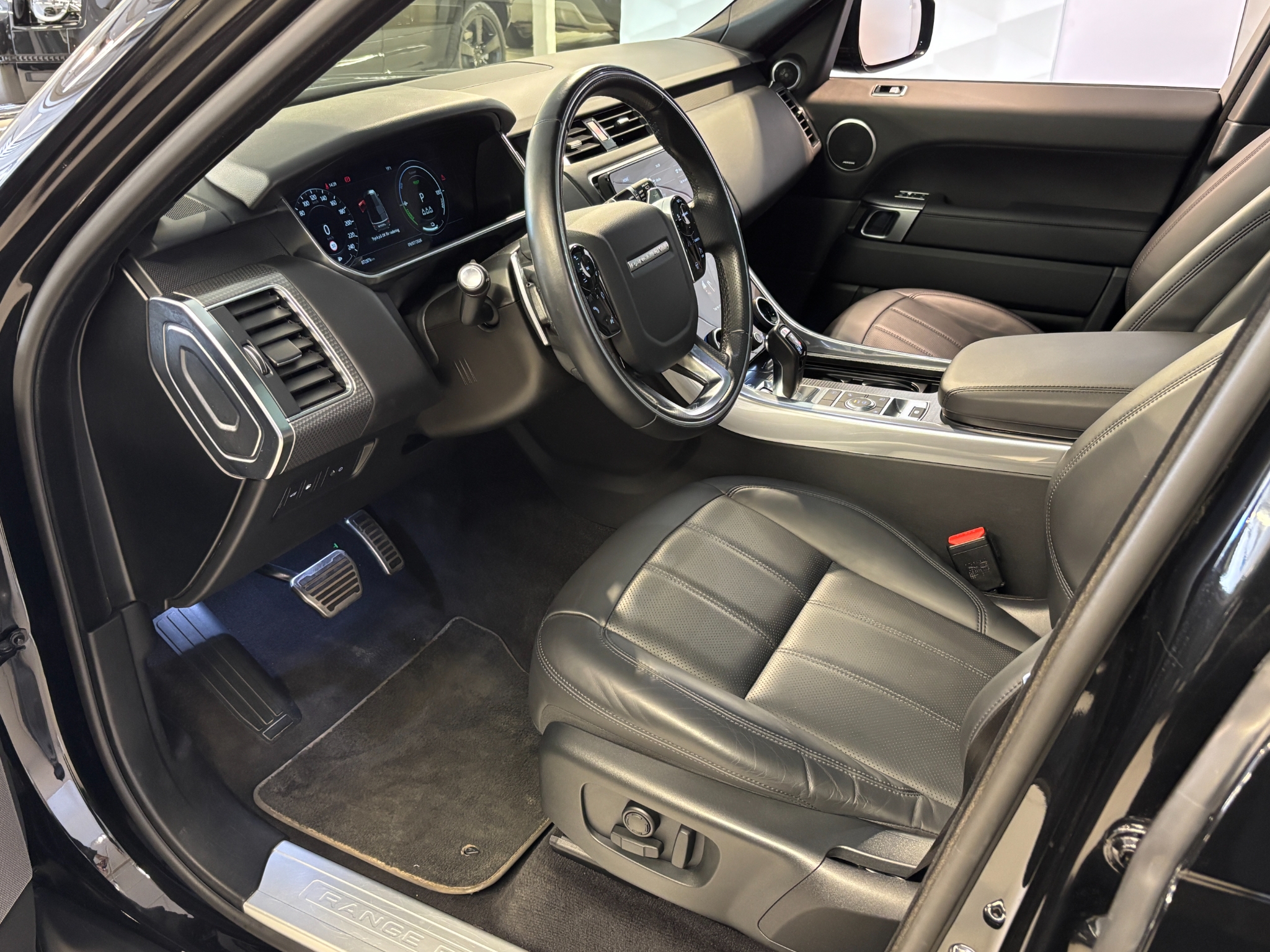 Land Rover Range Rover Sport 2022, kuva 5/25