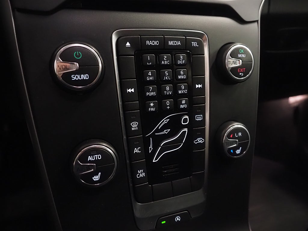 Volvo V40 T2 122hk Kinetic | Farthållare | Bluetooth | 2016