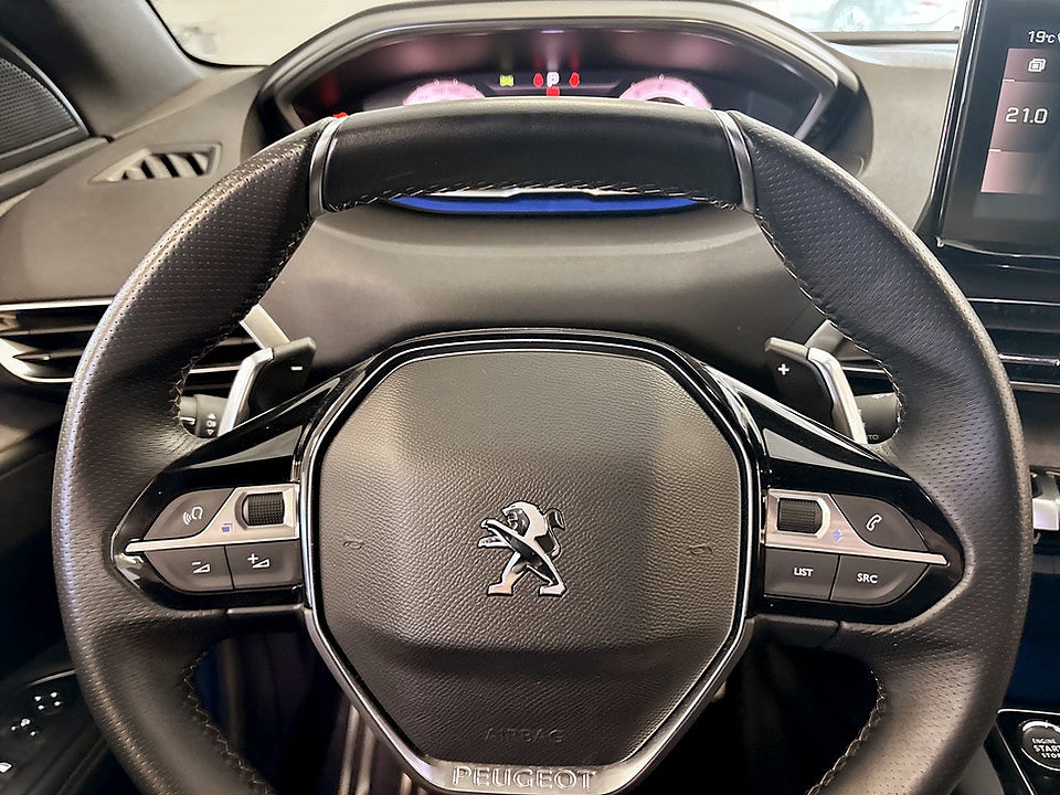 Bild på Peugeot 3008 GT 1.2 PT 130hk Aut B-KAMERA 1 ÄGARE