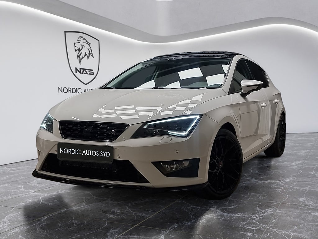 Seat Leon 1.4 TSI / FR / Panorama / Backkamera / Carplay