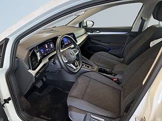 Volkswagen Golf 1.5 eTSI ACT OPF S&V/Psens/Navi/Drag/Pvärm/Rattvärm/BT – bild 7