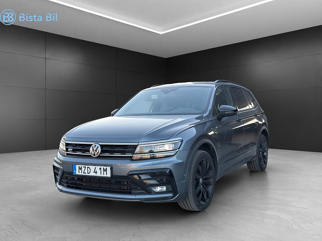 Volkswagen Tiguan ALLSPACE COCKPIT / R-LINE / VÄRME / DRAG / KAMERA 200Hk