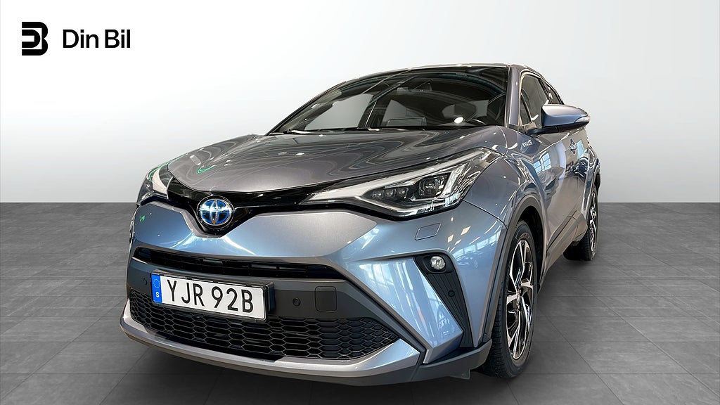 Toyota C-HR HYBRID CVT 122hk V-Hjul