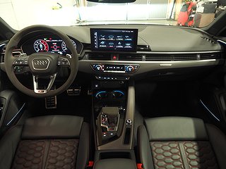 Kombi Audi RS4 14 av 31