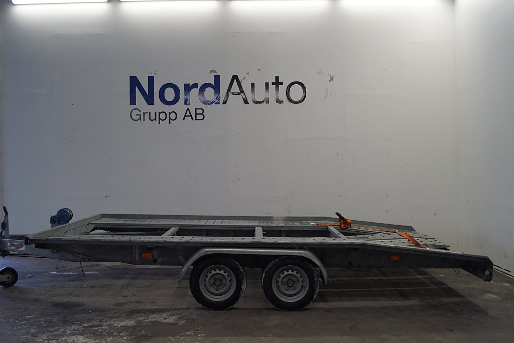 NEP N27-420 2 ATB WINCH MOMS LASRAMPA / BILSLÄP / biltransportsläp