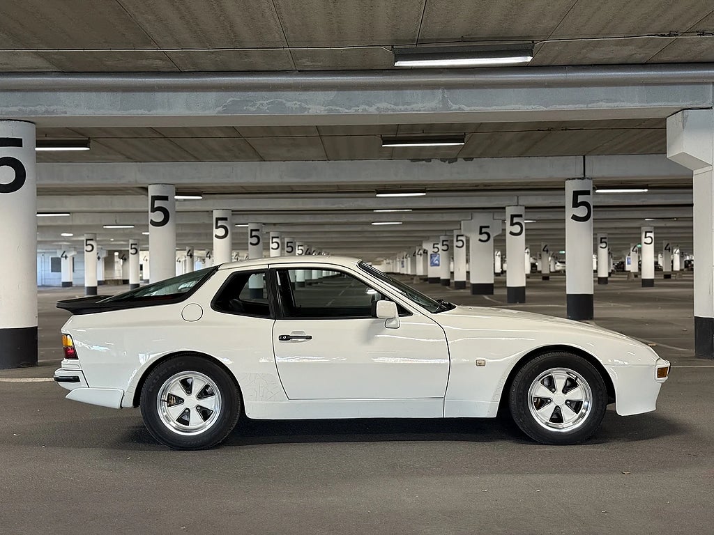 Porsche 944 - Svensksåld, Bilstein-chassi, väldokumenterad