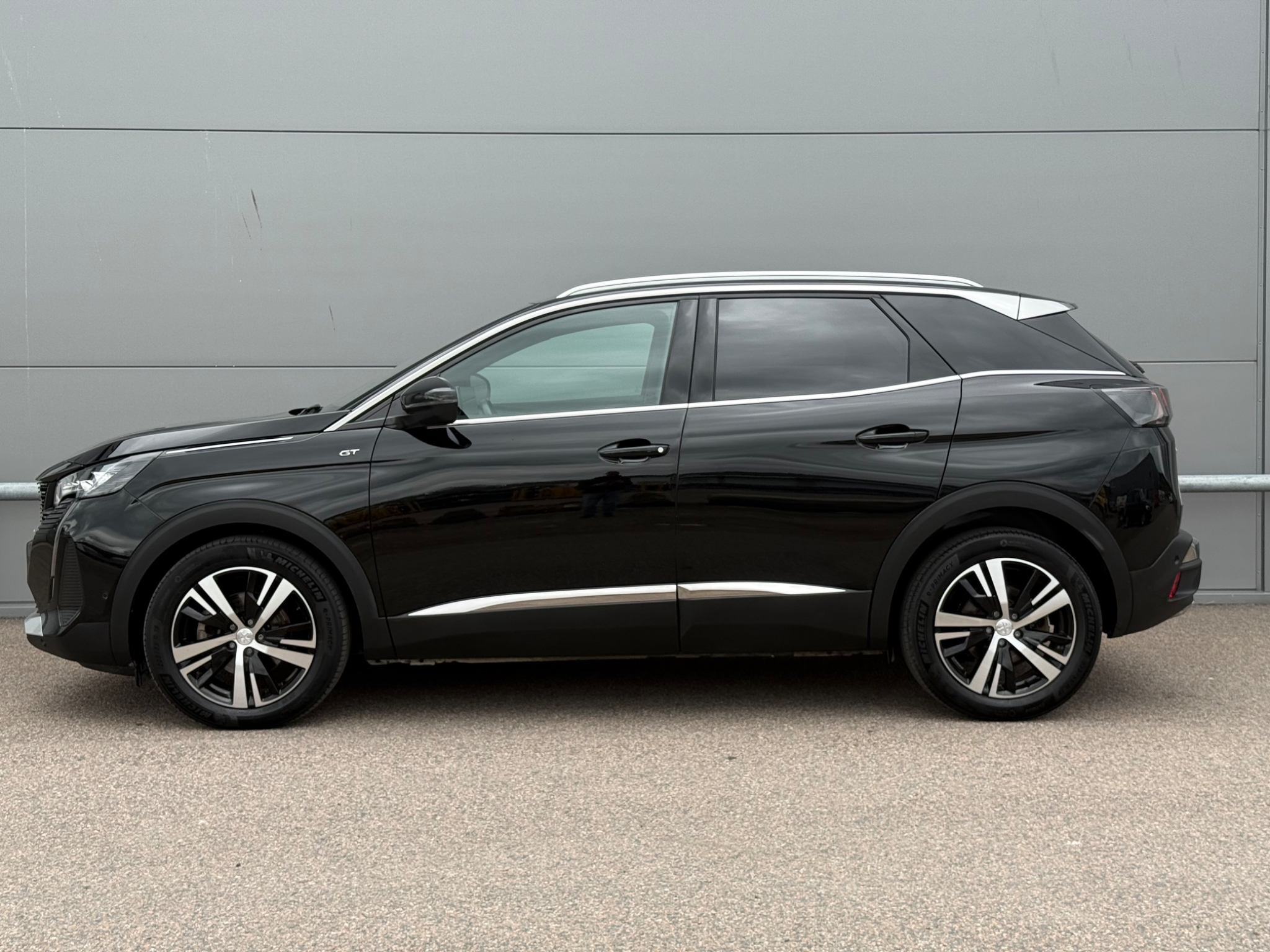 Peugeot 3008 1.2 PureTech 130 EAT GT 2023, bild 2/10