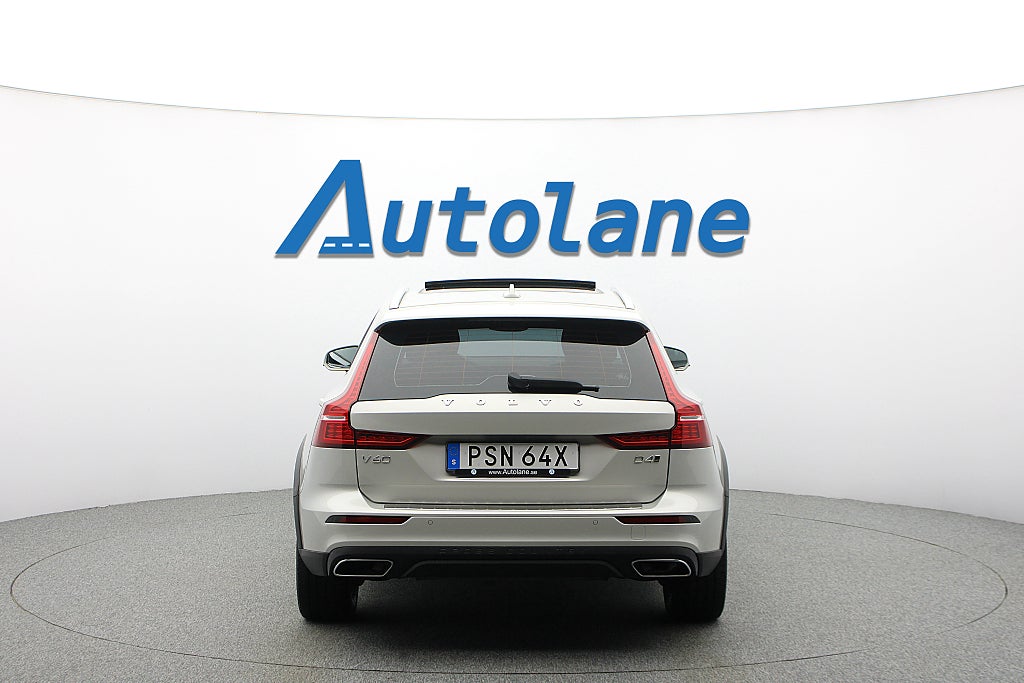 Volvo V60 Cross Country D4 AWD Panorama, Sommarkampanj 4,99%