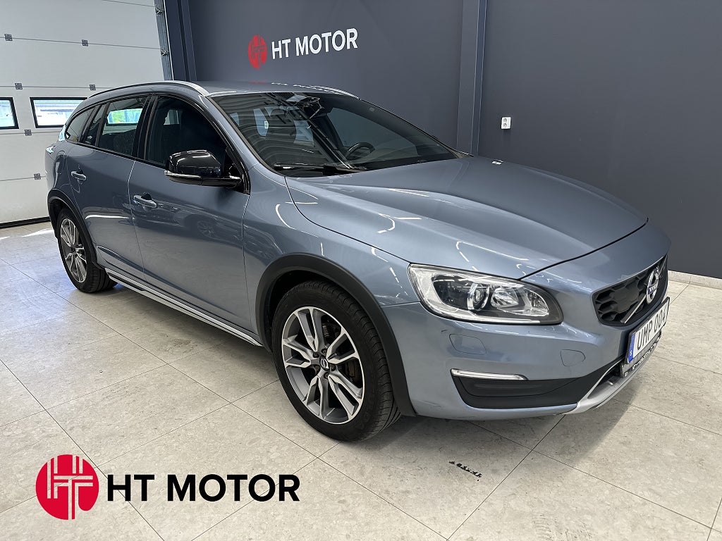 Volvo V60 Cross Country D4 AWD Geartronic Summum/P-Sensorer/