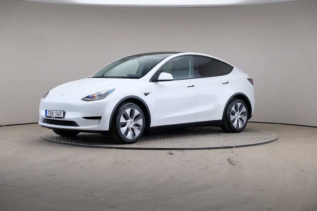 Tesla Model Y Standard Range 299hk RWD Läder Drag