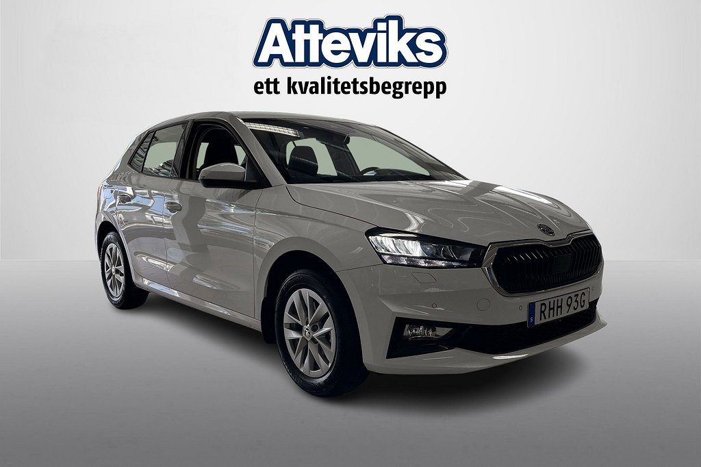 Skoda Fabia 1.0 TSI 110 DSG BACKKAMERA RATTVÄRME