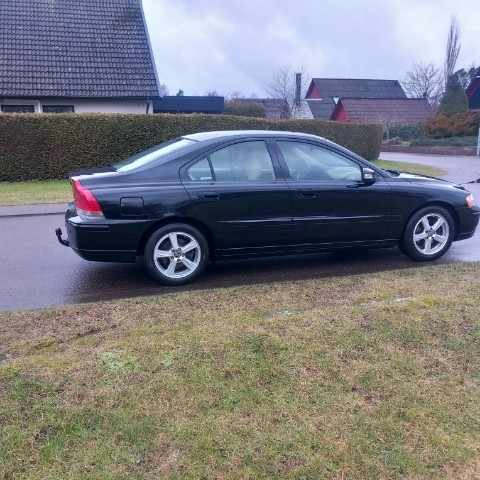 Volvo S60 D5 Automat Momentum classic 2008, bild 2/30