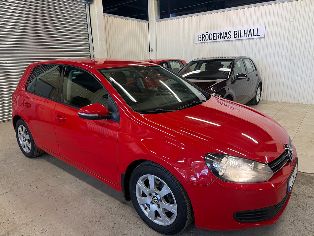 Volkswagen Golf 1.6 TDI DPF BMT Masters Dragkrok/ Backkamera/Nybesiktad
