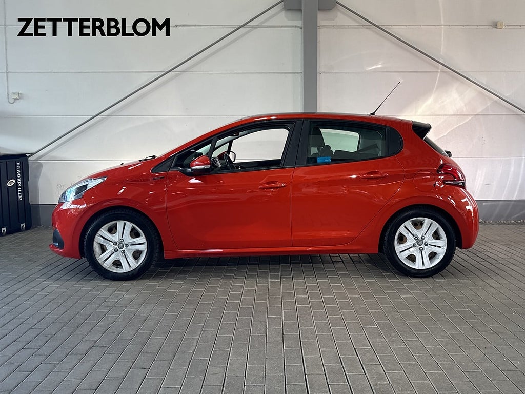 Halvkombi Peugeot 208 2 av 16