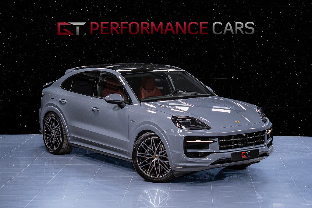 Porsche Cayenne E-Hyb Coupé 2026 MOMS Club Sp-Design 3.99%