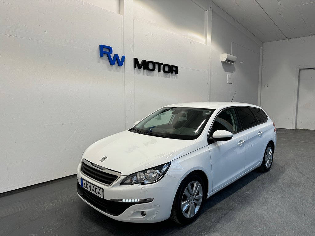 Peugeot 308 SW 1.2 e-THP Active 130hk Dragkrok / Bytt kamrem