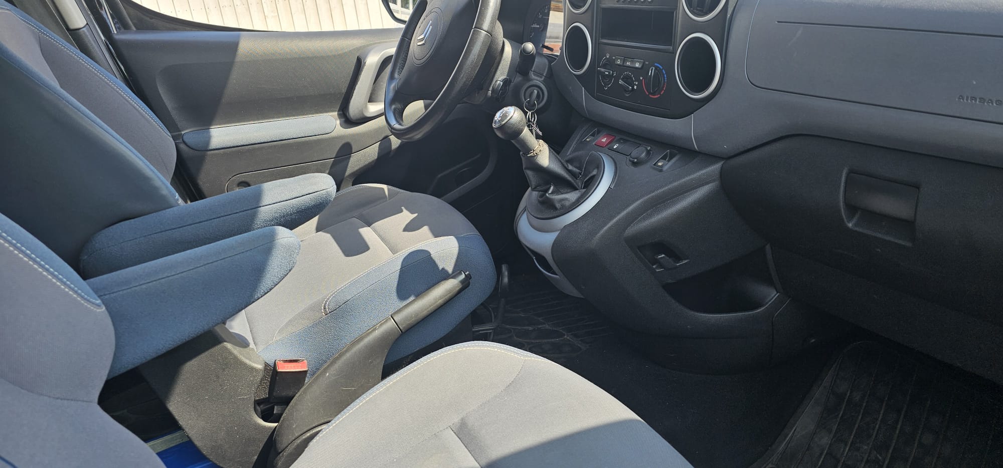 Citroen Berlingo Kombi 1.6i Euro 4 2010, bild 5/34