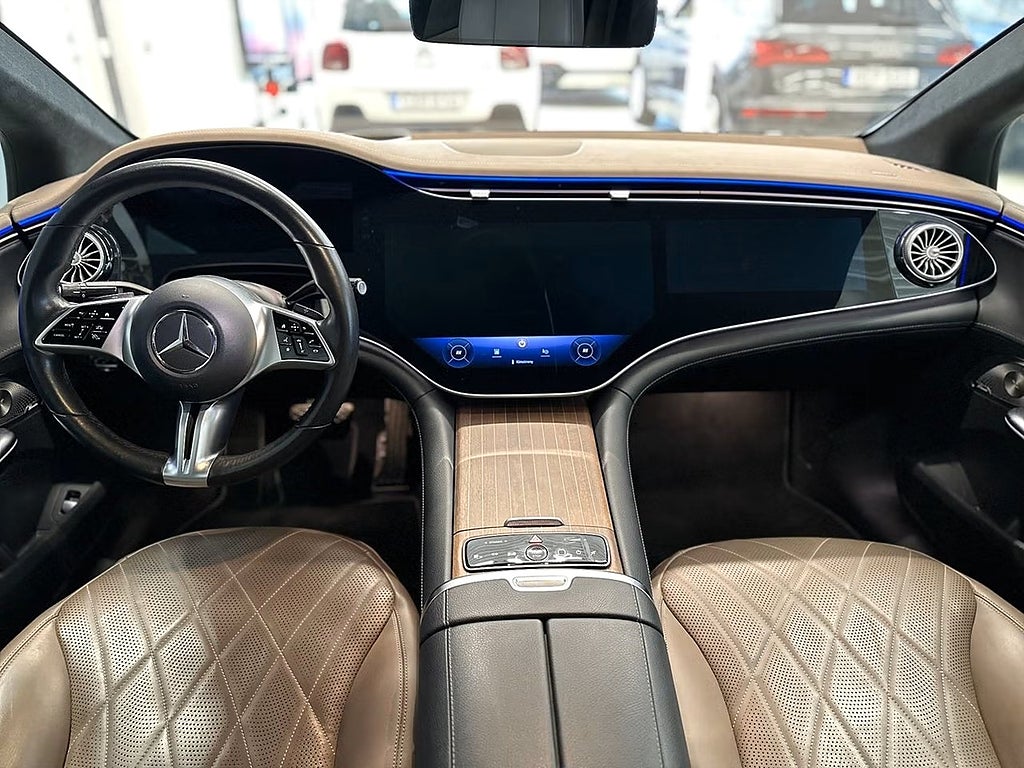 Mercedes-Benz EQE 500 4MATIC AMG Line/HYPERSCREEN/PANO/SE SPEC