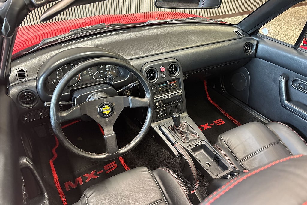Mazda MX-5 1.6