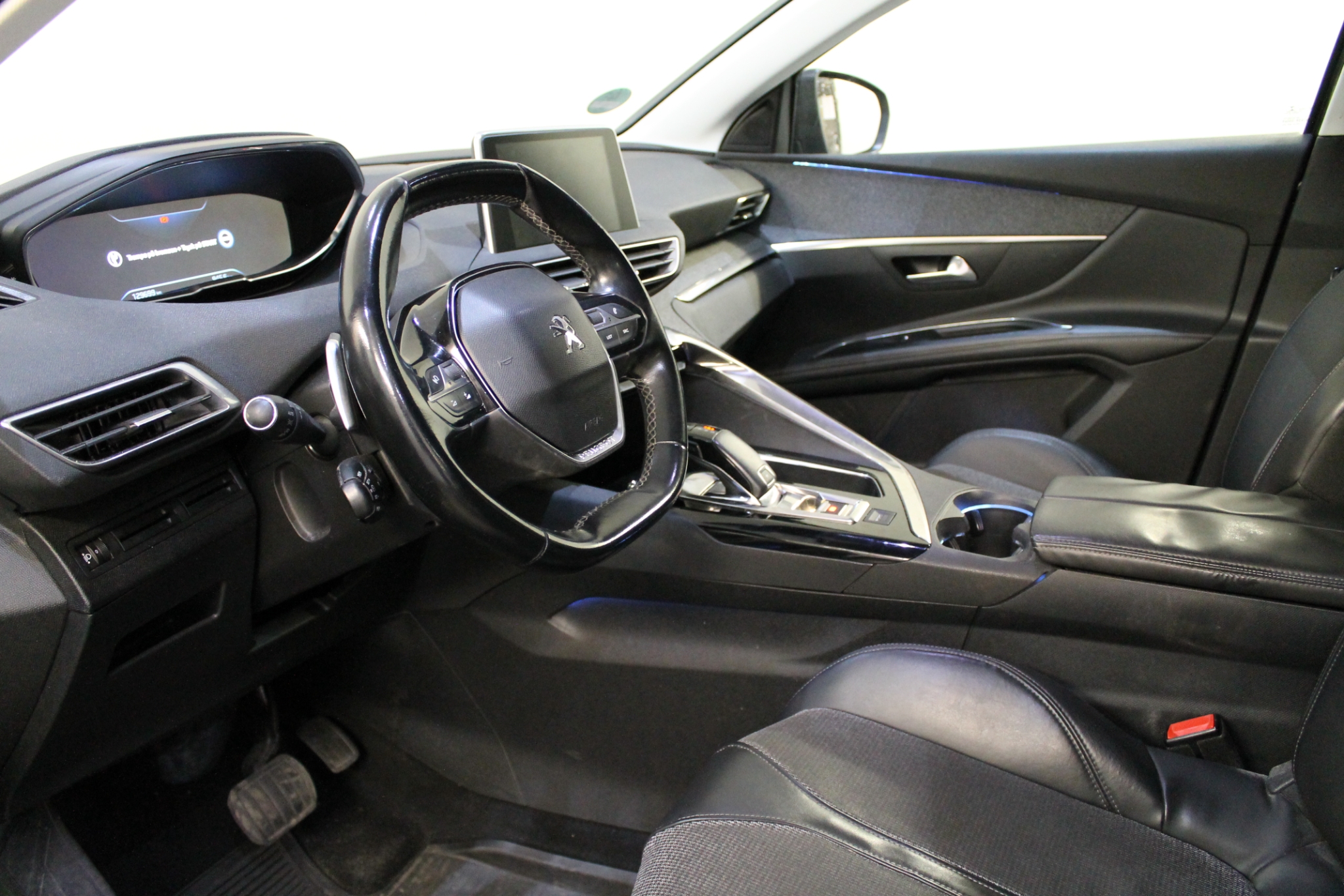Peugeot 5008 1.6 BlueHDi 120 Allure 2017, kuva 9/10