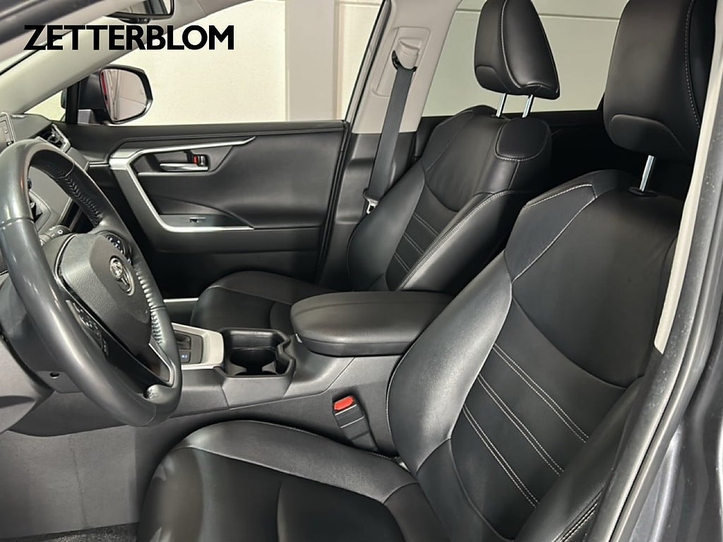 Kombi Toyota RAV4 7 av 20