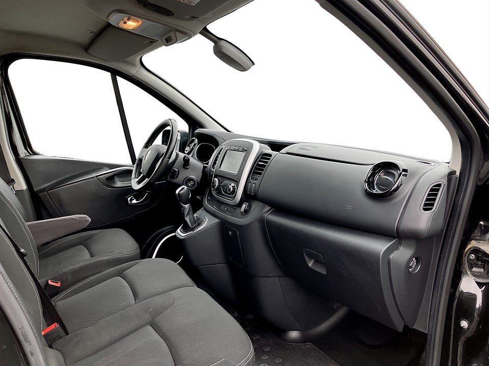 Bild på Renault trafic Nordic Line 3.0T 2.0 dCi 145hk Aut DUBBELHYTT DRAG