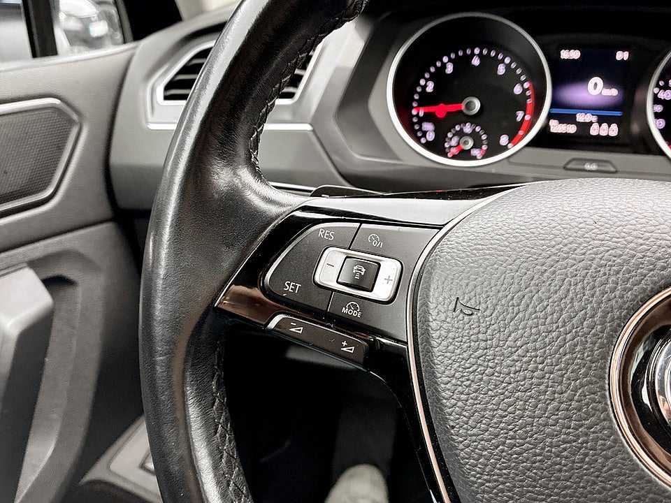 Bild på Volkswagen Tiguan Base 1.4 TSI 150hk Aut 4Motion P-SENSORER