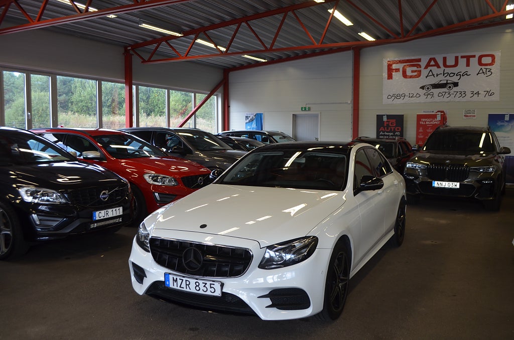 Mercedes-Benz E 300 9G-Tronic 245 hk AMG Line Navi Panorama Euro 6