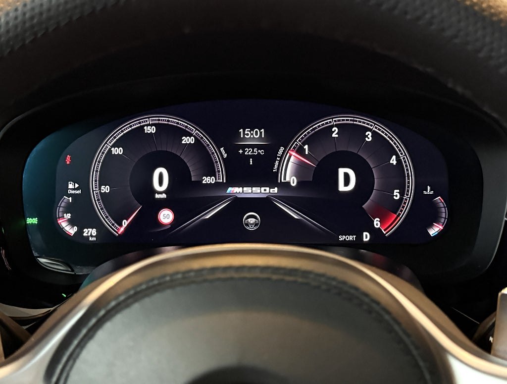 BMW M550D xDrive Sedan 400HK TAKLUCKA LASER HUD H/K 360° SE SPEC