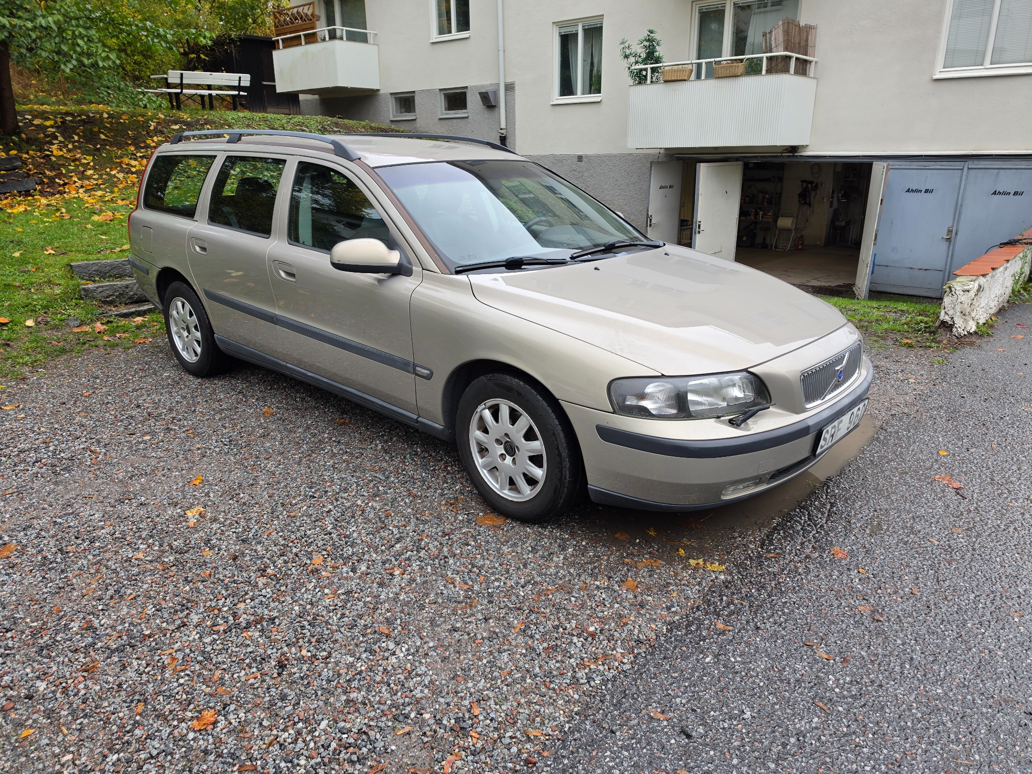 Volvo V70 2.4 2001, photo 3/10