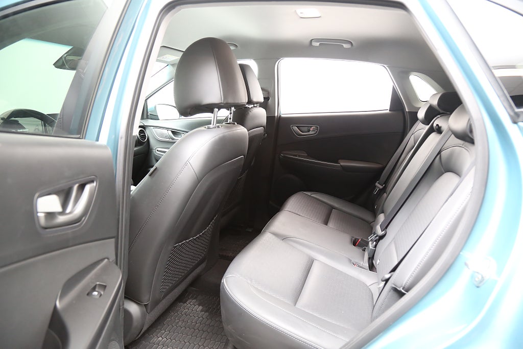 Hyundai Kona Electric 64 kWh Premium 204hk 1ägare I Nytt EV-batteri 2019