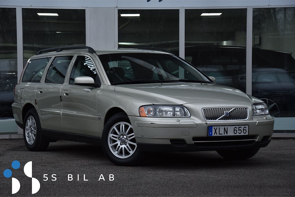 Volvo V70 2.4 KAMREM BYTT 1-BRUKARE DRAGKROK 140HK