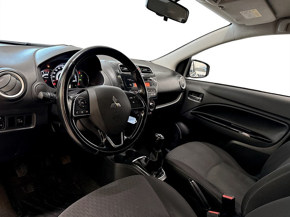 Bild på Mitsubishi Space Star Komfort 1.2 80hk - FARTHÅLLARE