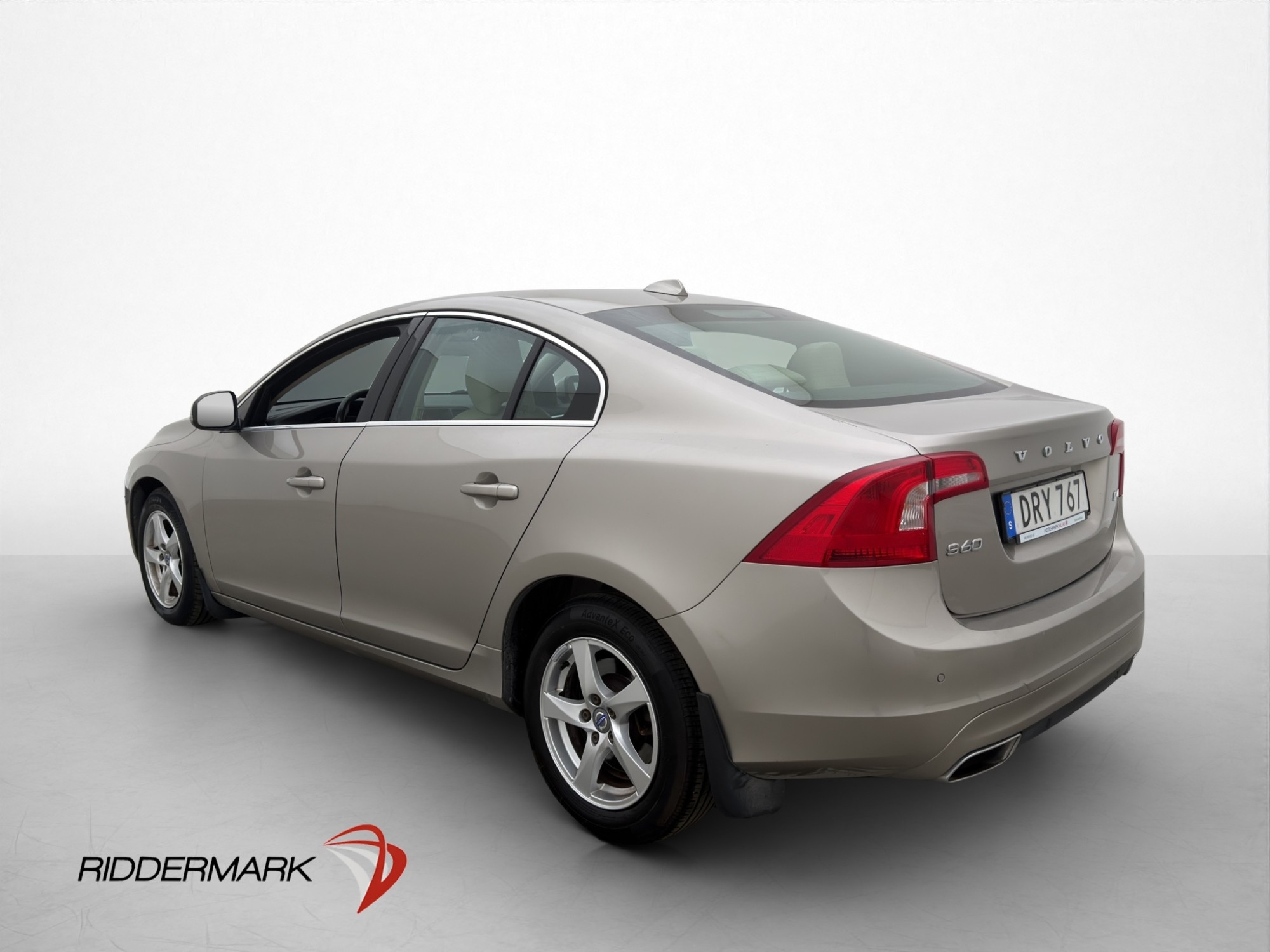Volvo S60 2015, kuva 5/60