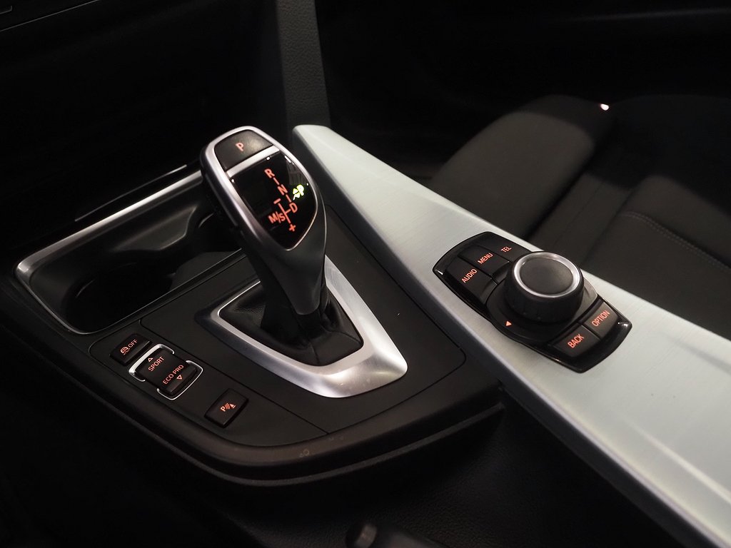 BMW 328 i xDrive 245hk Touring Sport line | Panorama | 2014