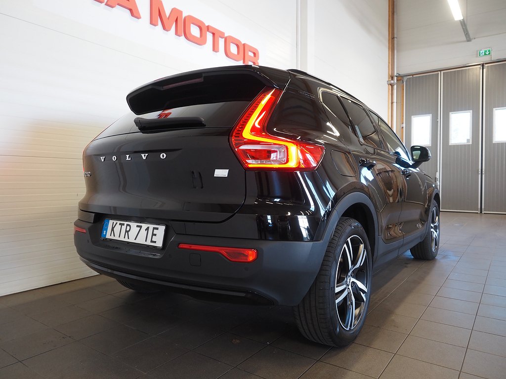 Volvo XC40 Recharge T5 262hk R-Design |Pano|Navi|Kamera| 2021
