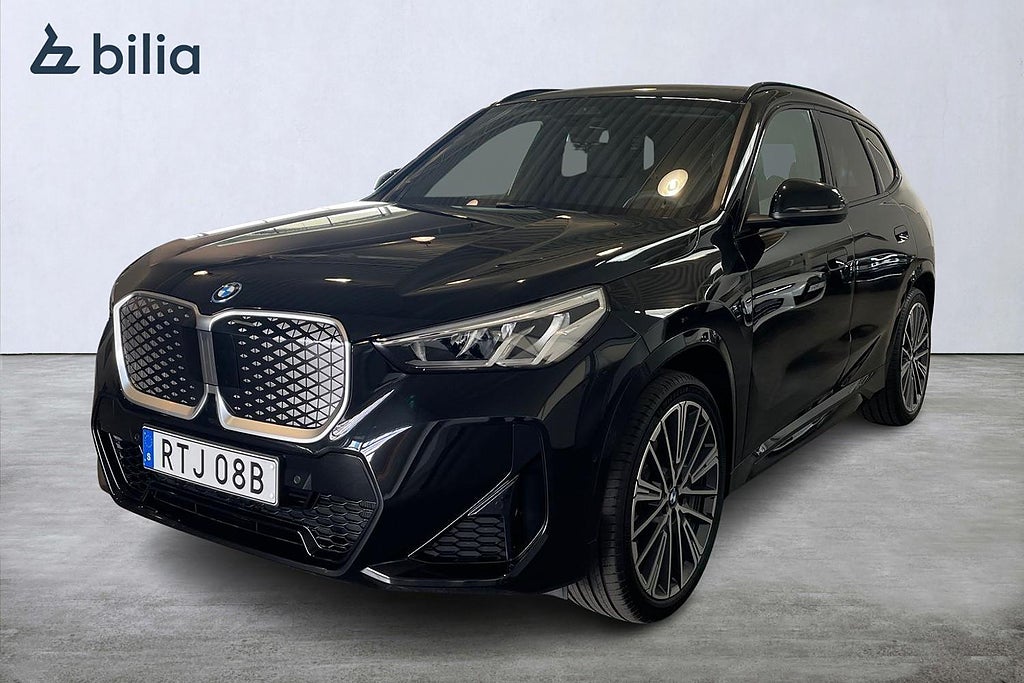 BMW X1 i eDrive20 | M Sport Active Edition | Drag | DAP | 20"