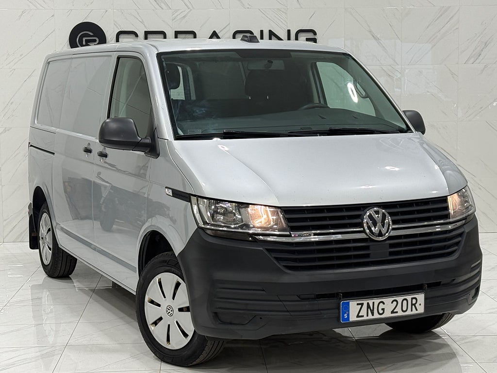 Volkswagen Transporter T30 2.0 TDI SCR 4Motion|MOMS|Drag|D-värmare på fjärr|